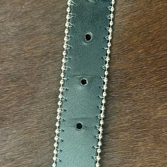 Gorgeous Wildfire belt. Size 34. Black. Bling. Unique - Picture 4 of 11